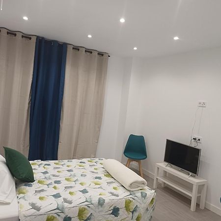 Estudios Nuevos Madrid Centro エクステリア 写真