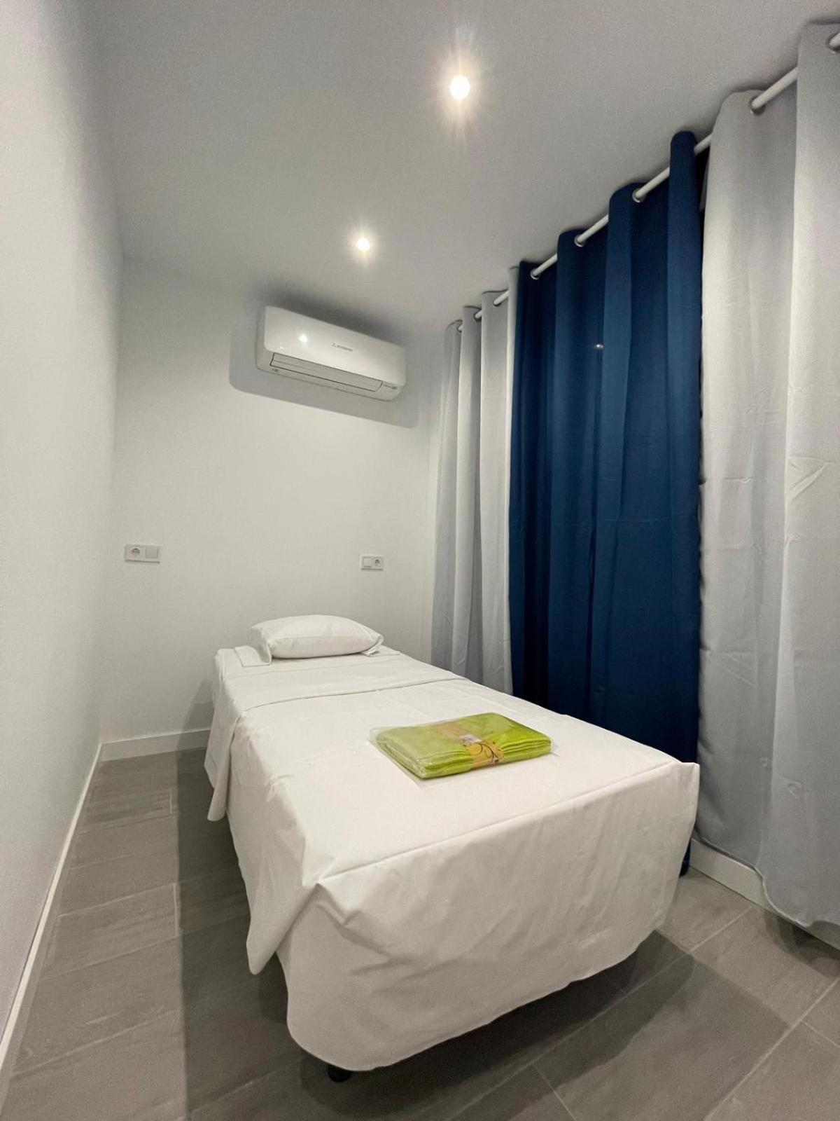 Estudios Nuevos Madrid Centro エクステリア 写真