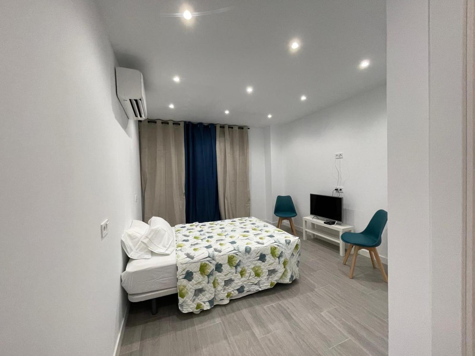 Estudios Nuevos Madrid Centro エクステリア 写真