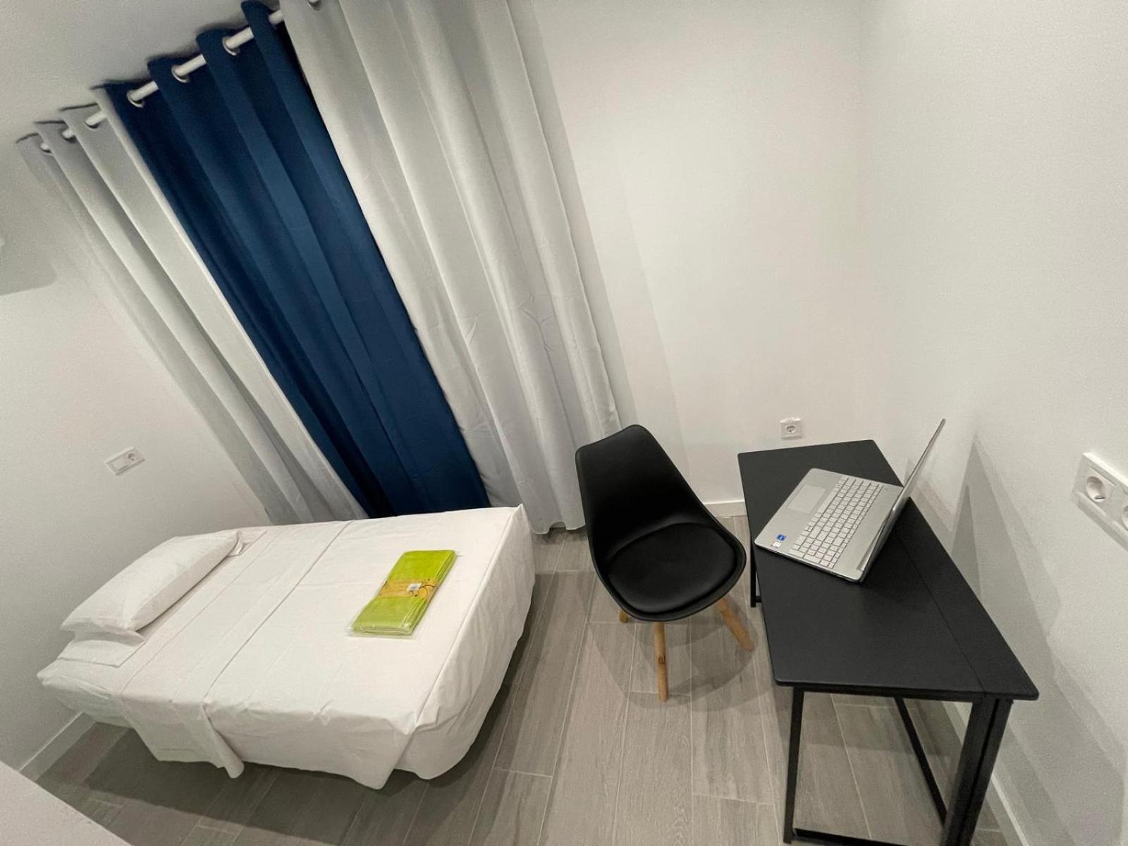 Estudios Nuevos Madrid Centro エクステリア 写真
