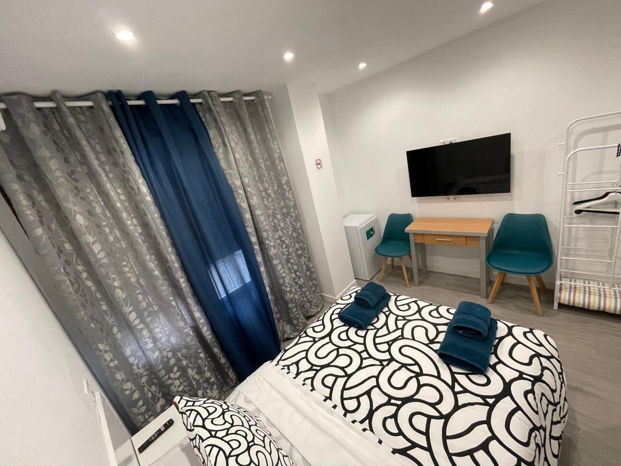 Estudios Nuevos Madrid Centro エクステリア 写真